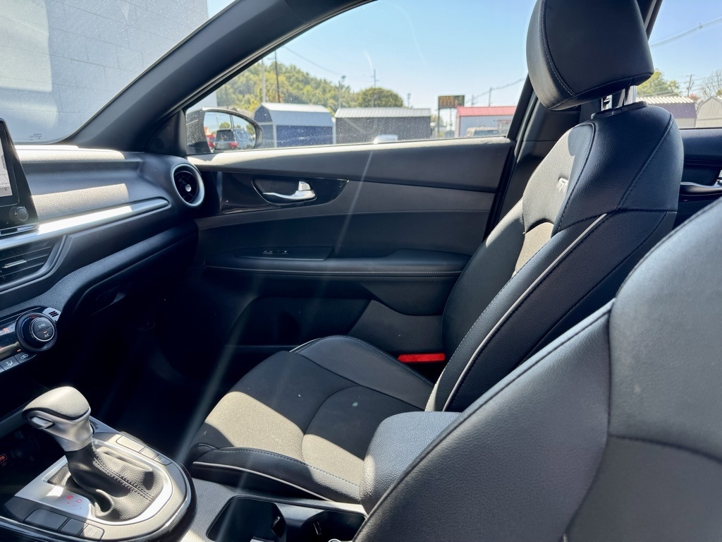 Kia Forte GT-Line IVT 2024 Kia Forte GT-Line IVT 2024