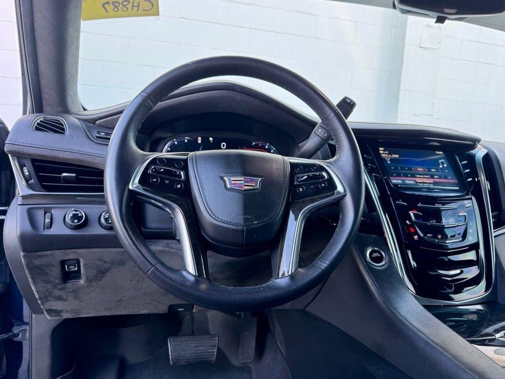 Cadillac Escalade 4WD 4dr Platinum 2017