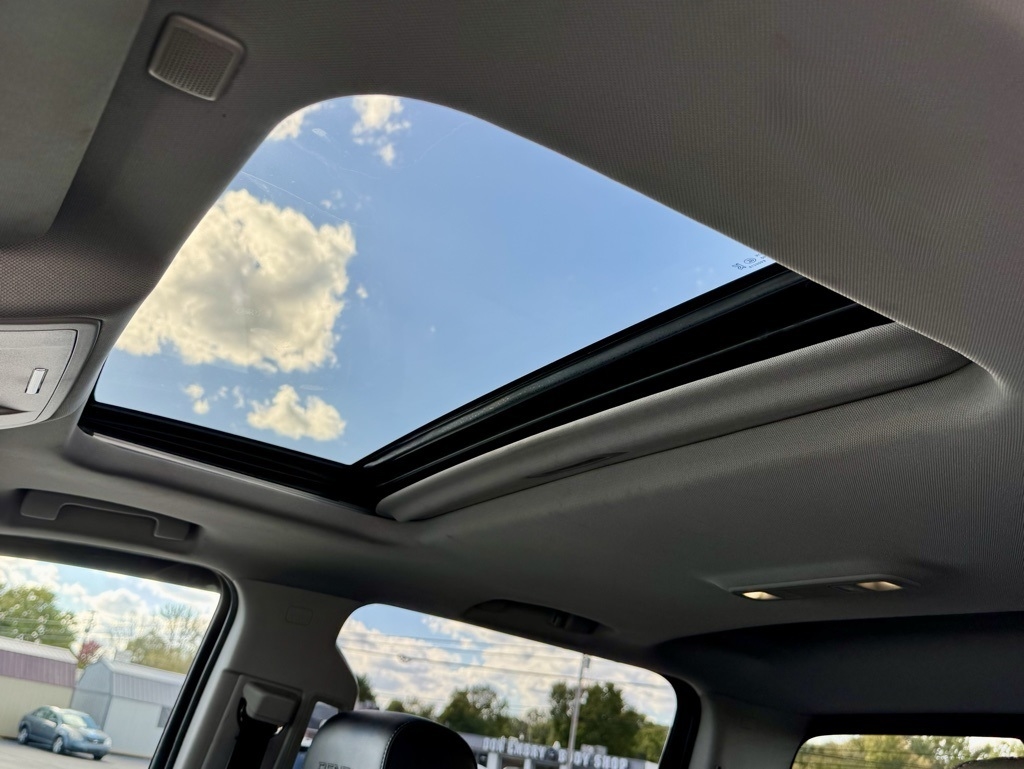 GMC Sierra 3500HD 4WD Crew Cab 167.7" Denali 2019 GMC Sierra 3500HD 4WD Crew Cab 167.7" Denali 2019