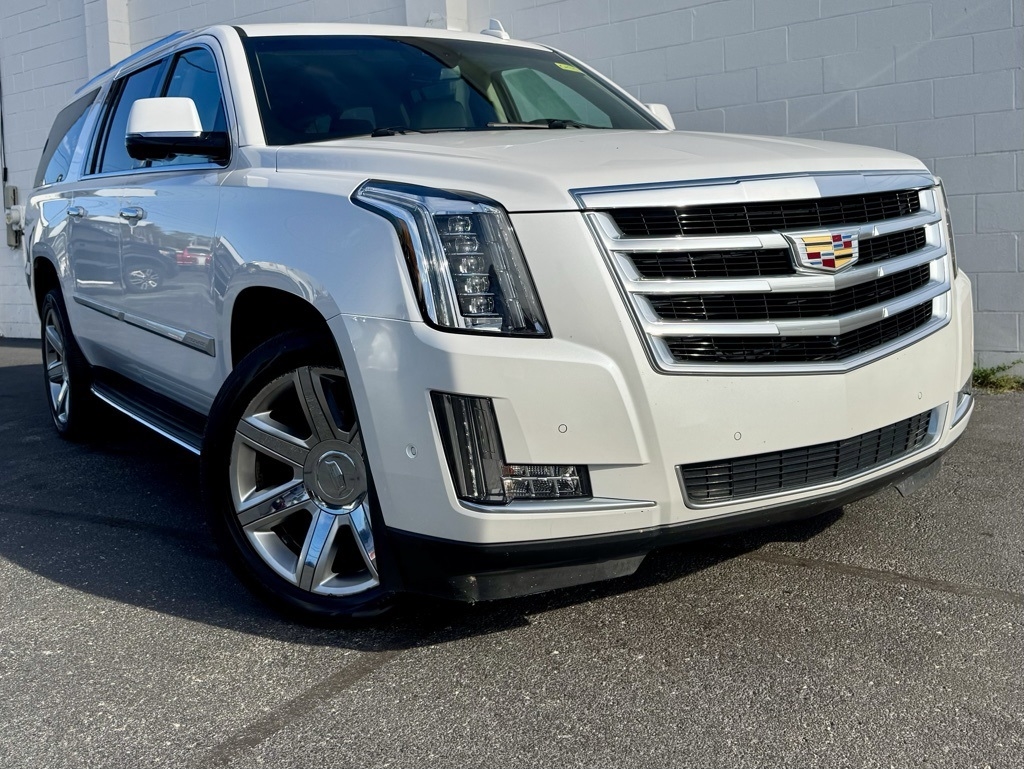 2019 Cadillac Escalade ESV 4WD 4dr Luxury