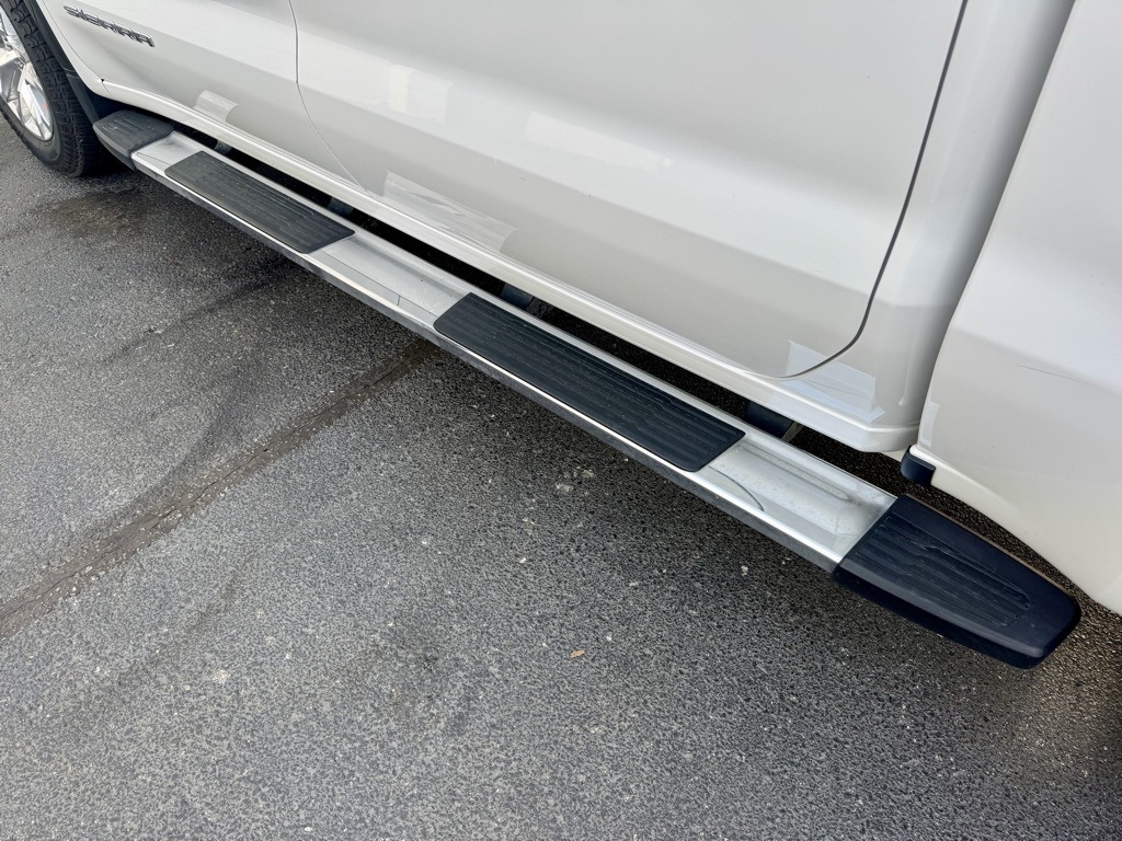 GMC Sierra 1500 4WD Crew Cab 147" SLT 2019