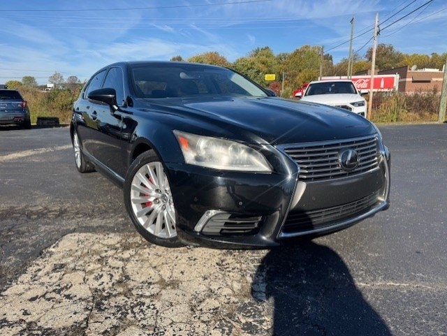 2014 Lexus LS L's photo