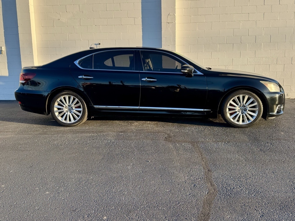 Lexus LS 460 4dr Sdn L AWD 2014