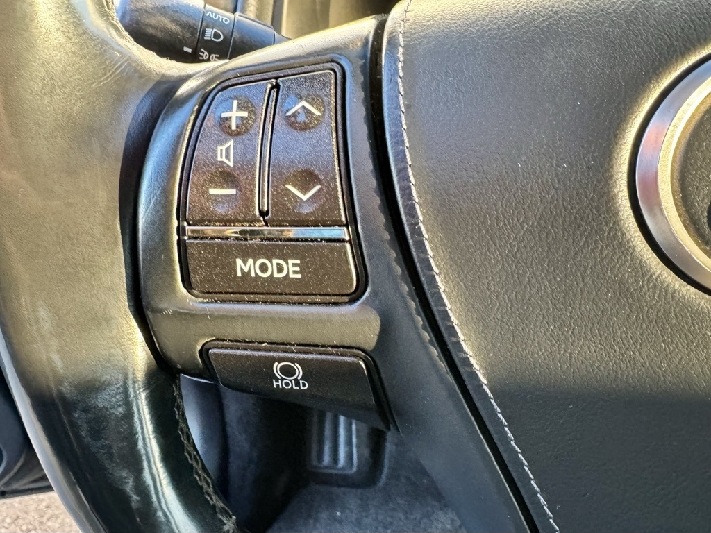 Lexus LS 460 4dr Sdn L AWD 2014