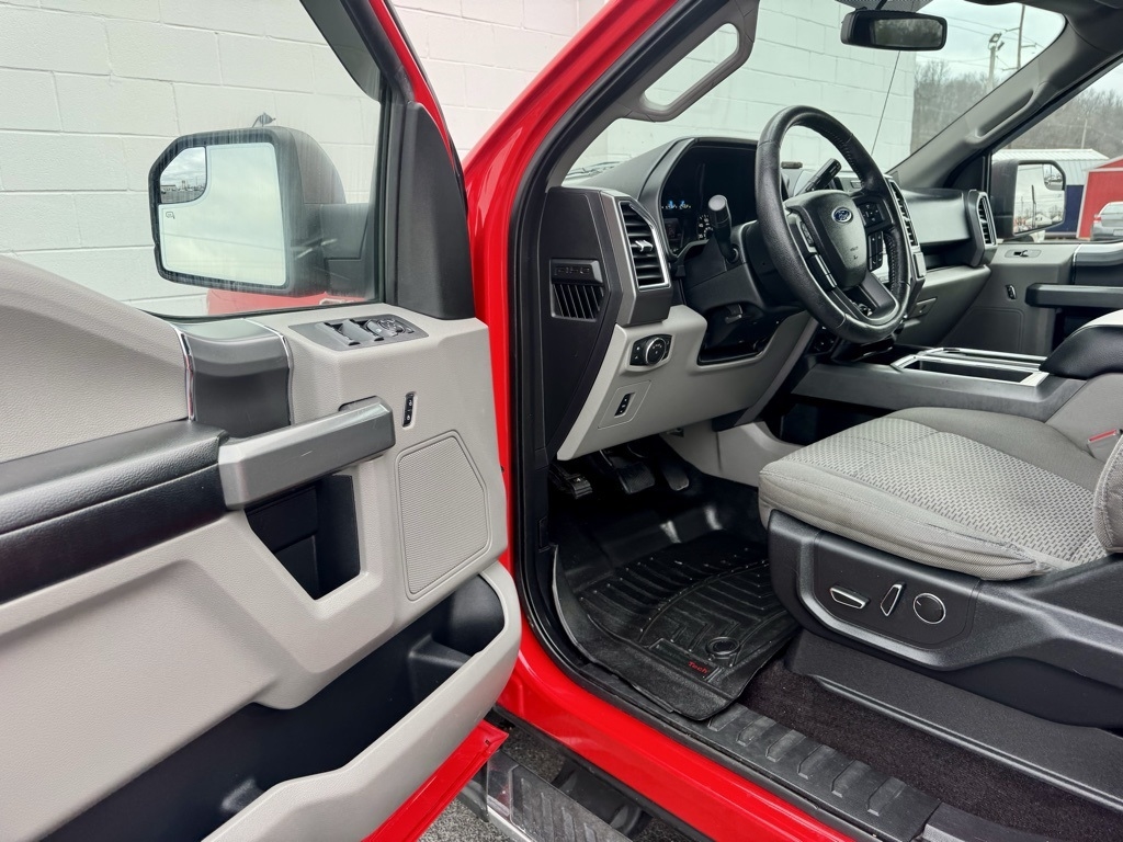 Ford F-150 4WD SuperCrew 145" King Ranch 2016