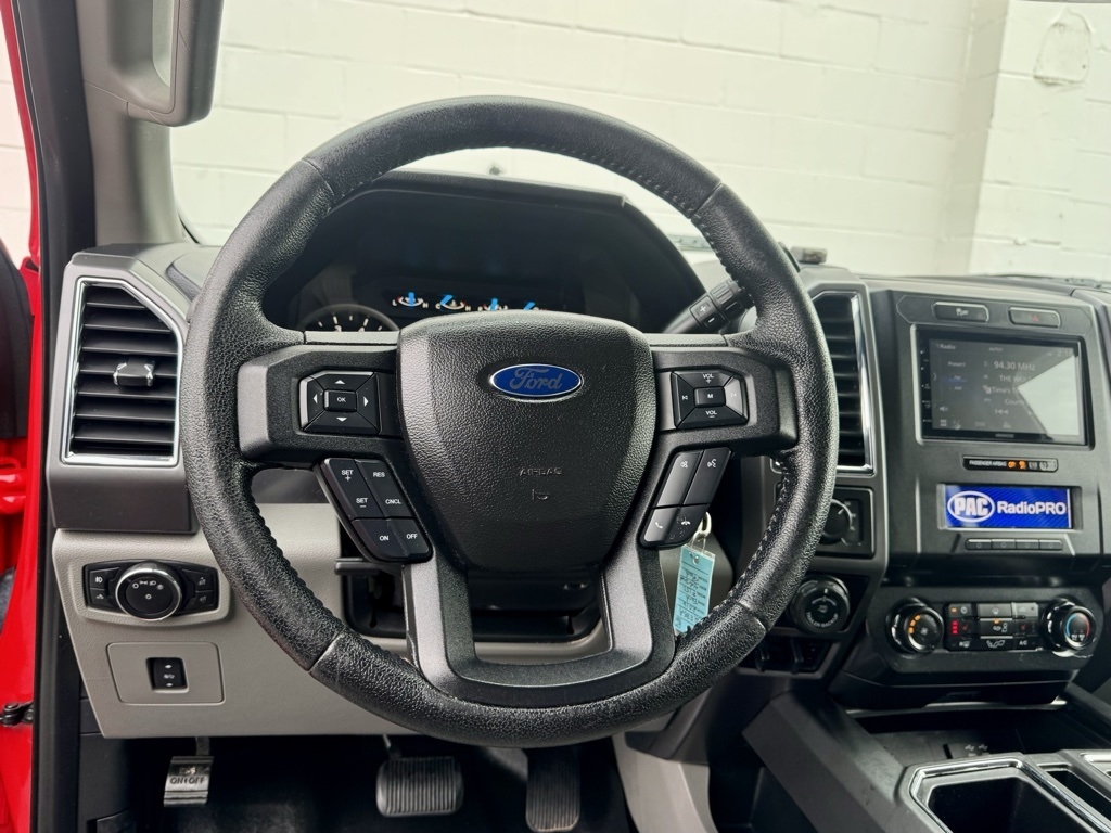 Ford F-150 4WD SuperCrew 145" King Ranch 2016