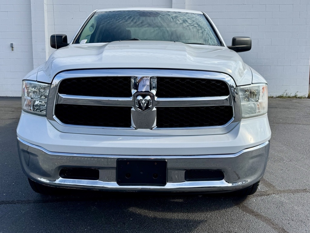 RAM 1500 Classic Tradesman 4x4 Crew Cab 5'7" Box 2020