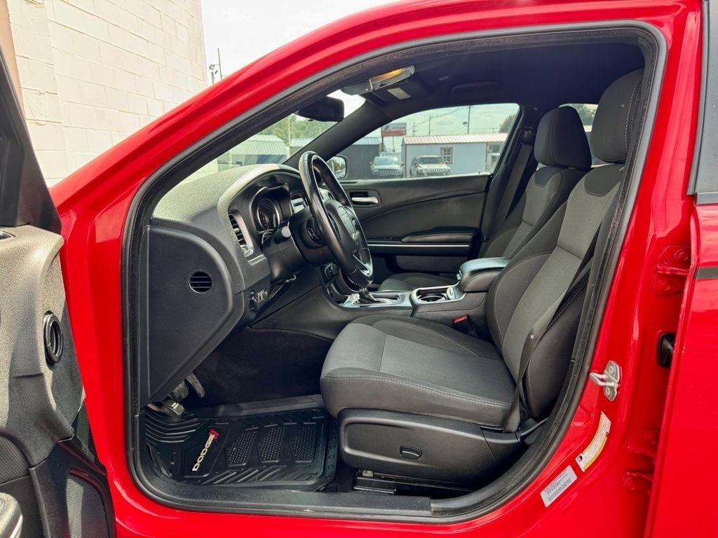 Dodge Charger SE RWD 2017