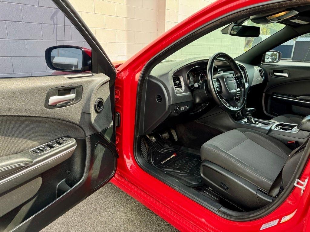 Dodge Charger SE RWD 2017