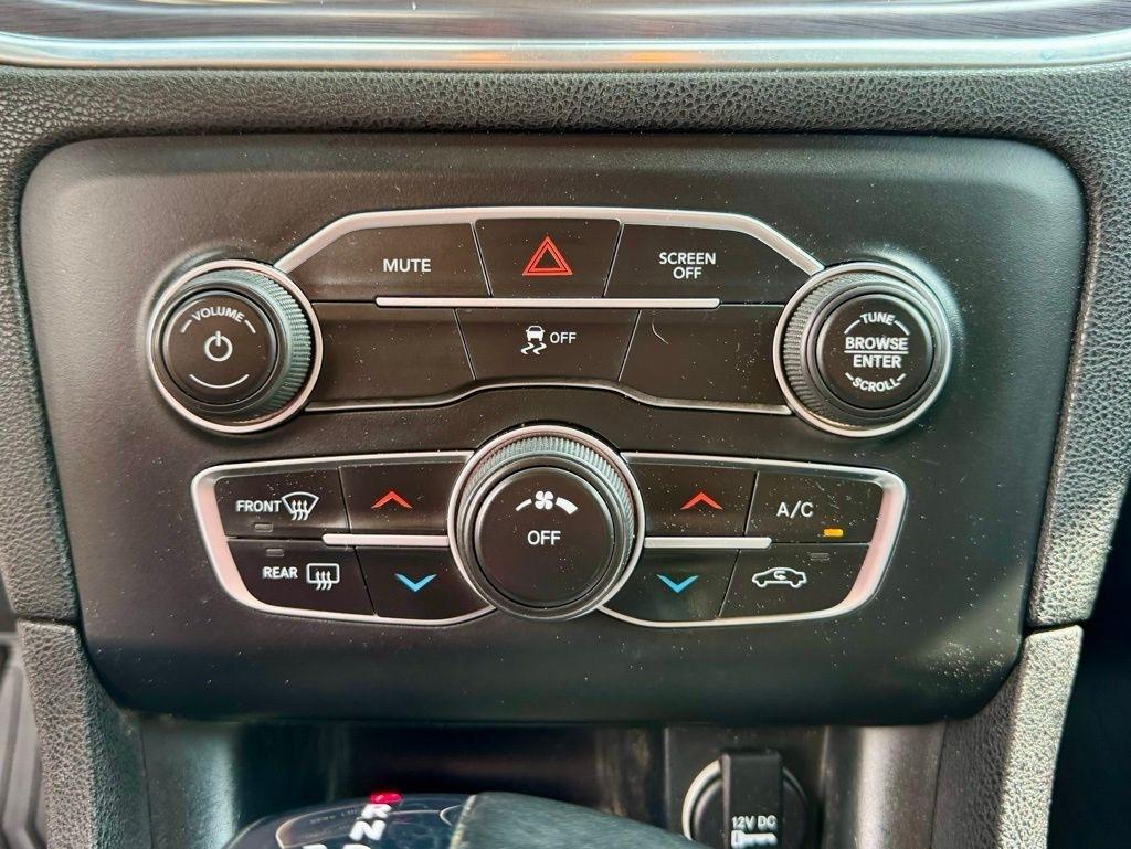 Dodge Charger SE RWD 2017