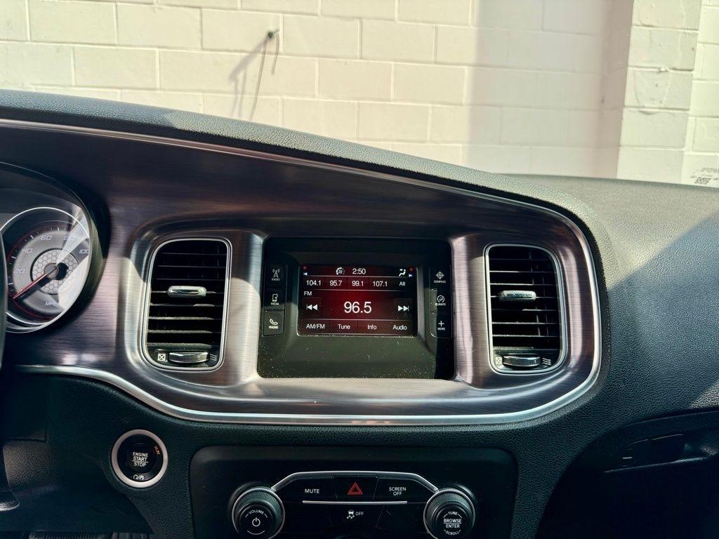 Dodge Charger SE RWD 2017