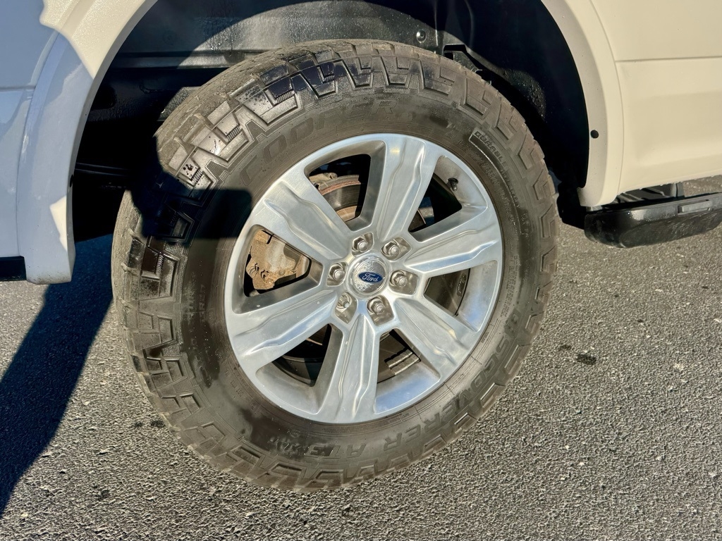 Ford F-150 4WD SuperCrew 157" Platinum 2018