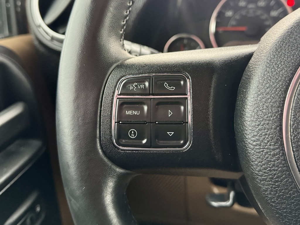 Jeep Wrangler 4WD 2dr Sahara 2015