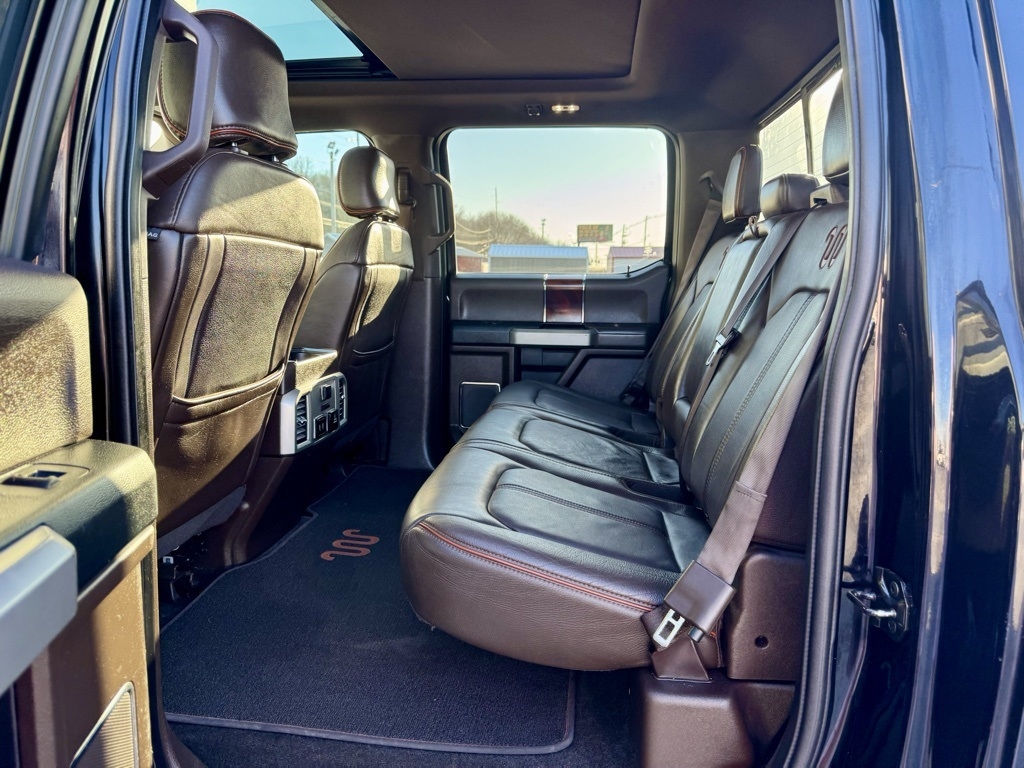 Ford F-150 Platinum 4WD SuperCrew 5.5' Box 2017