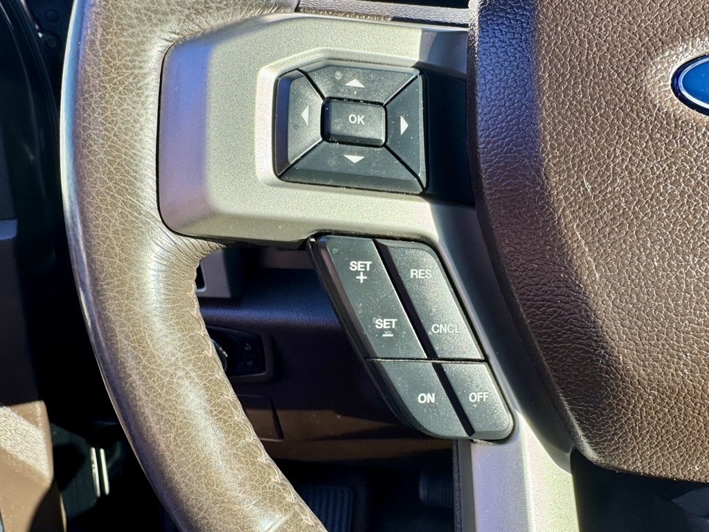 Ford F-150 Platinum 4WD SuperCrew 5.5' Box 2017