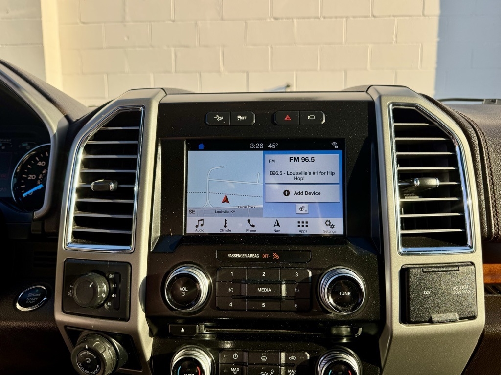 Ford F-150 Platinum 4WD SuperCrew 5.5' Box 2017