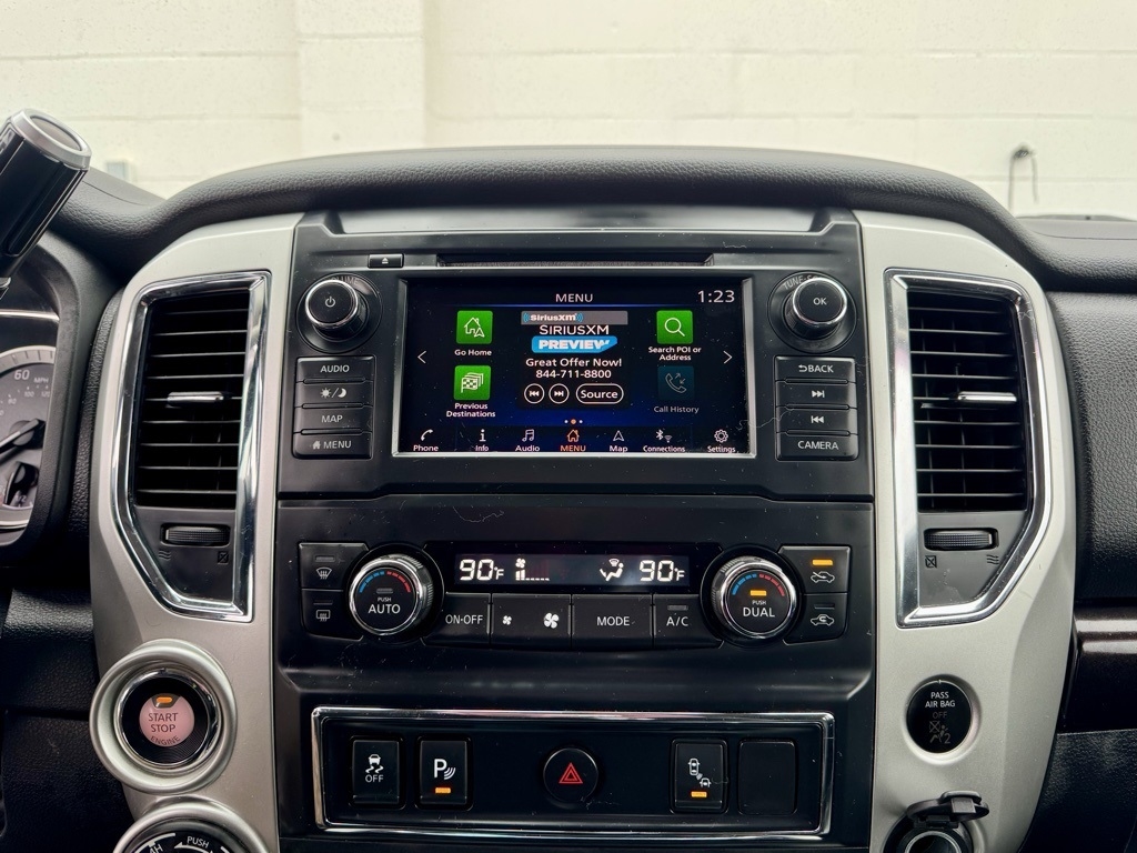 Nissan Titan 4x4 Crew Cab SV 2019