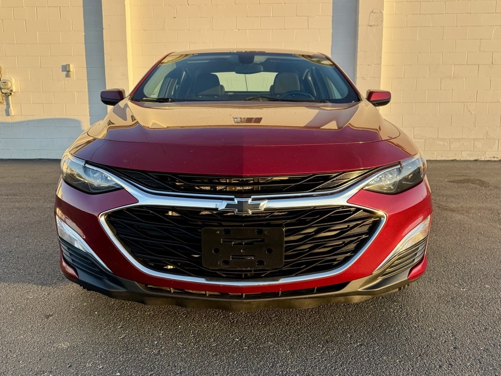 Chevrolet Malibu 4dr Sdn RS 2020