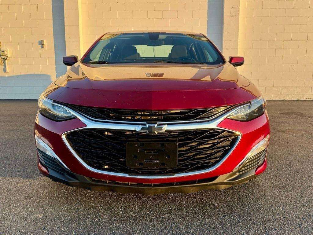 Chevrolet Malibu 4dr Sdn RS 2020