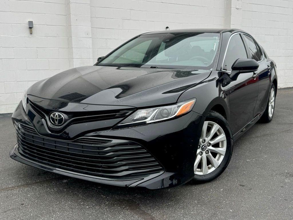 Toyota Camry XLE Auto (Natl) 2018