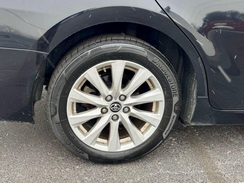 Toyota Camry XLE Auto (Natl) 2018