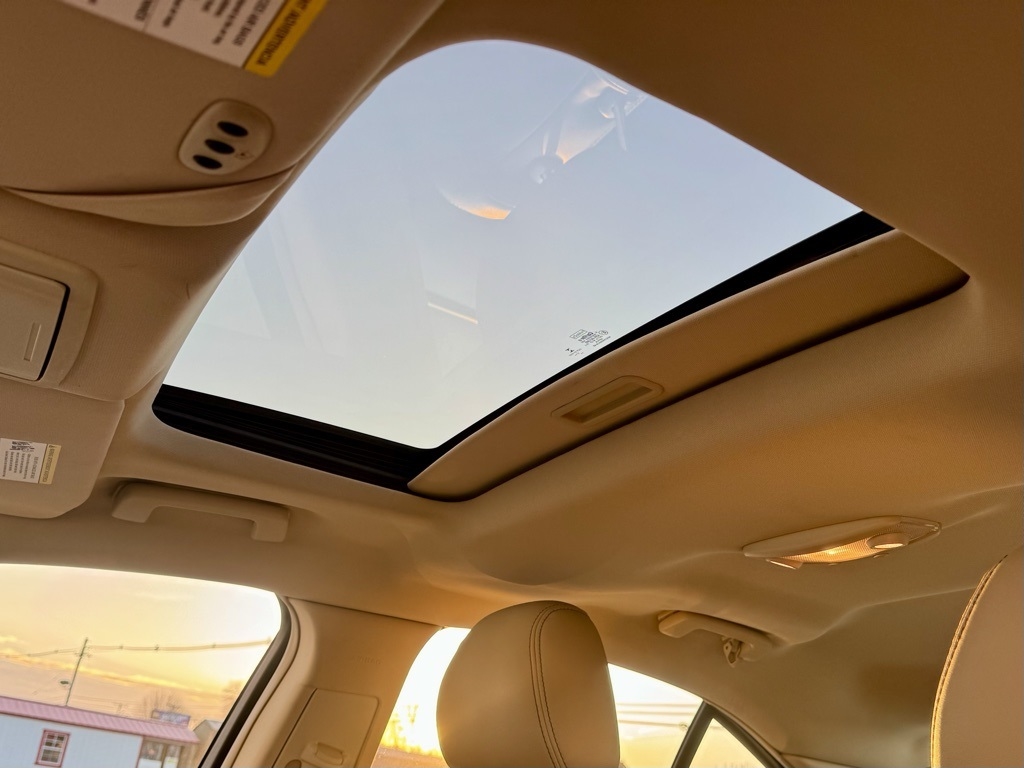 Ford Taurus Limited FWD 2018