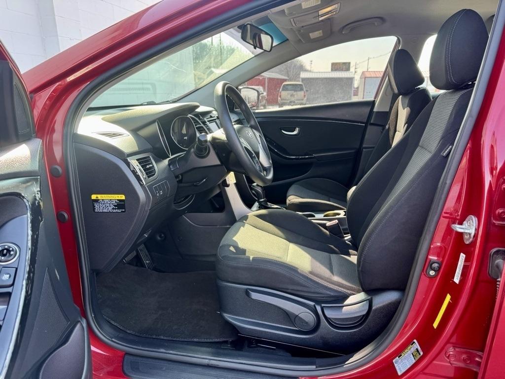 Hyundai Elantra GT Auto 2017