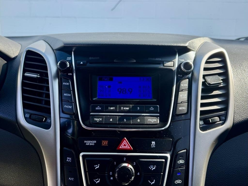 Hyundai Elantra GT Auto 2017