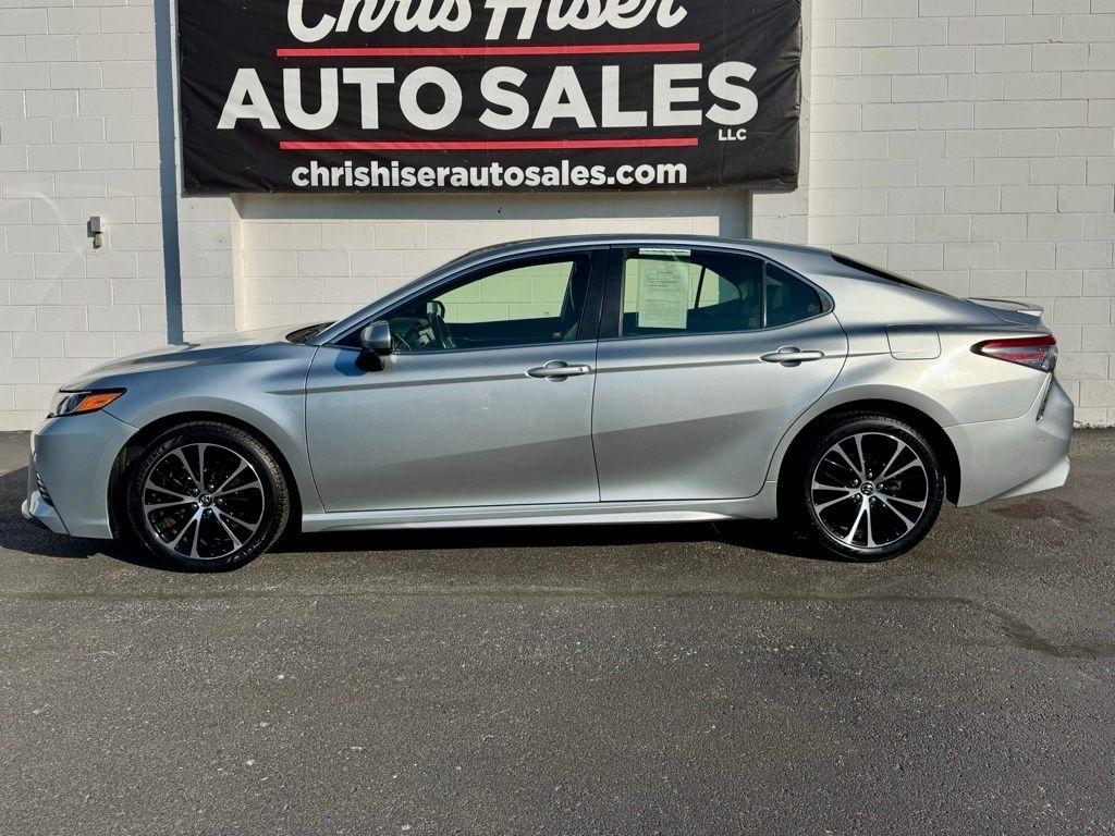 Toyota CAMRY/SE/L  2018