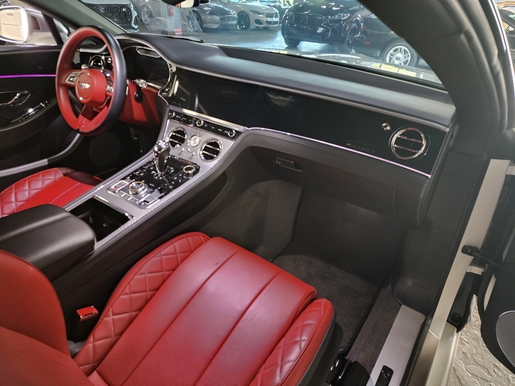 Bentley Continental GT V8 Coupe 2021 Bentley Continental GT V8 Coupe 2021