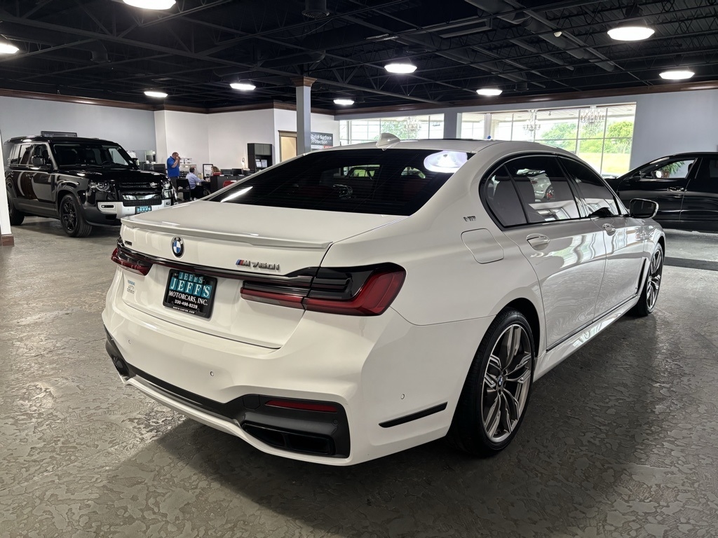 BMW 7-Series M760i xDrive 2022