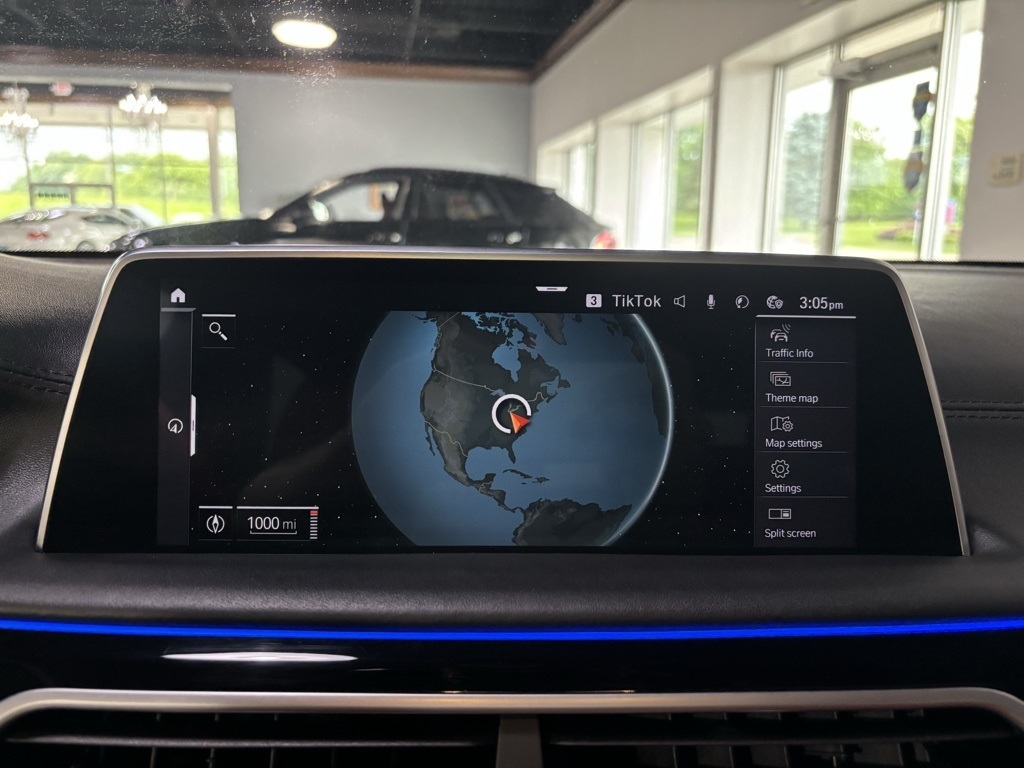 BMW 7-Series M760i xDrive 2022