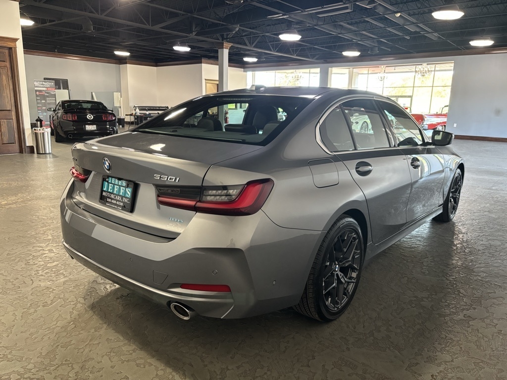 BMW 3-Series 330i xDrive 2025 BMW 3-Series 330i xDrive 2025