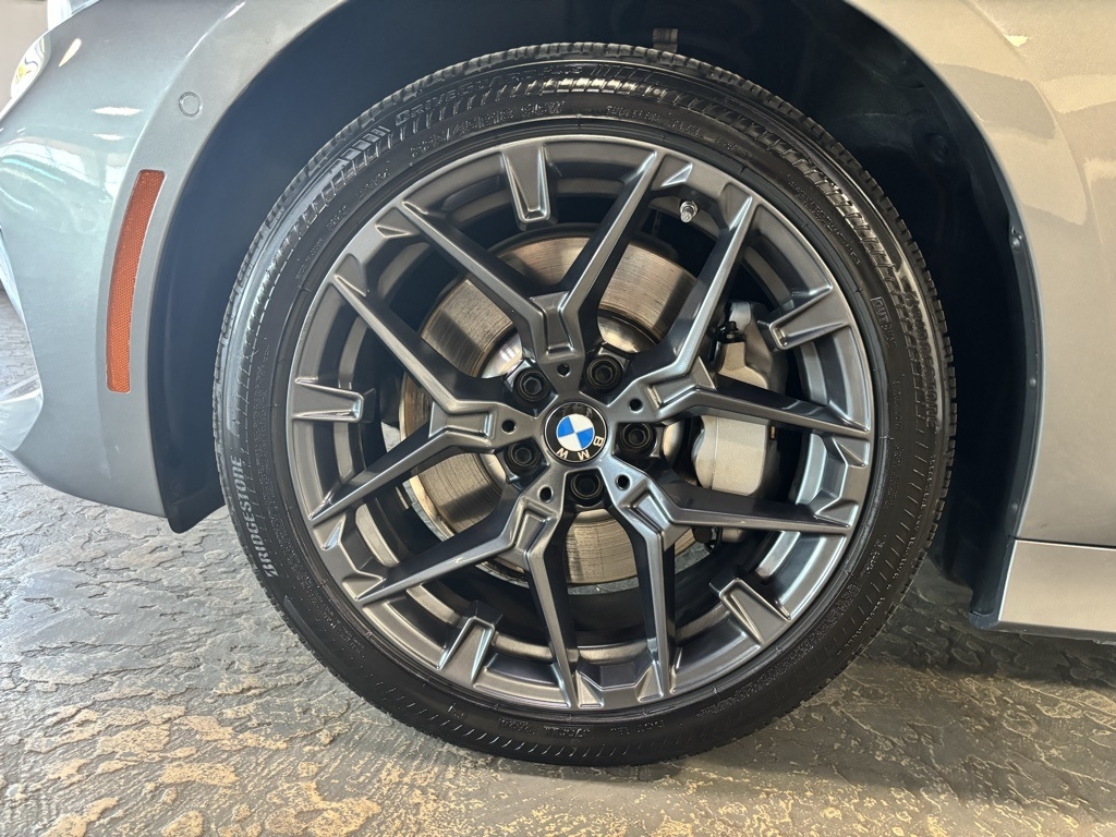 BMW 3-Series 330i xDrive 2025 BMW 3-Series 330i xDrive 2025