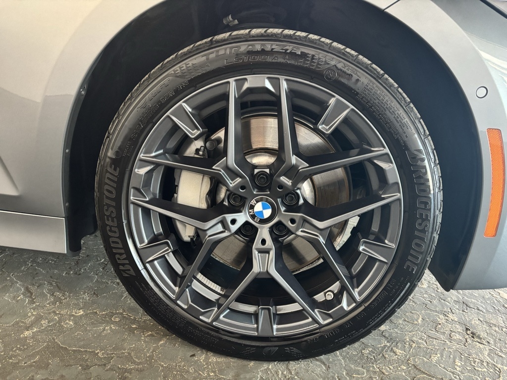 BMW 3-Series 330i xDrive 2025 BMW 3-Series 330i xDrive 2025