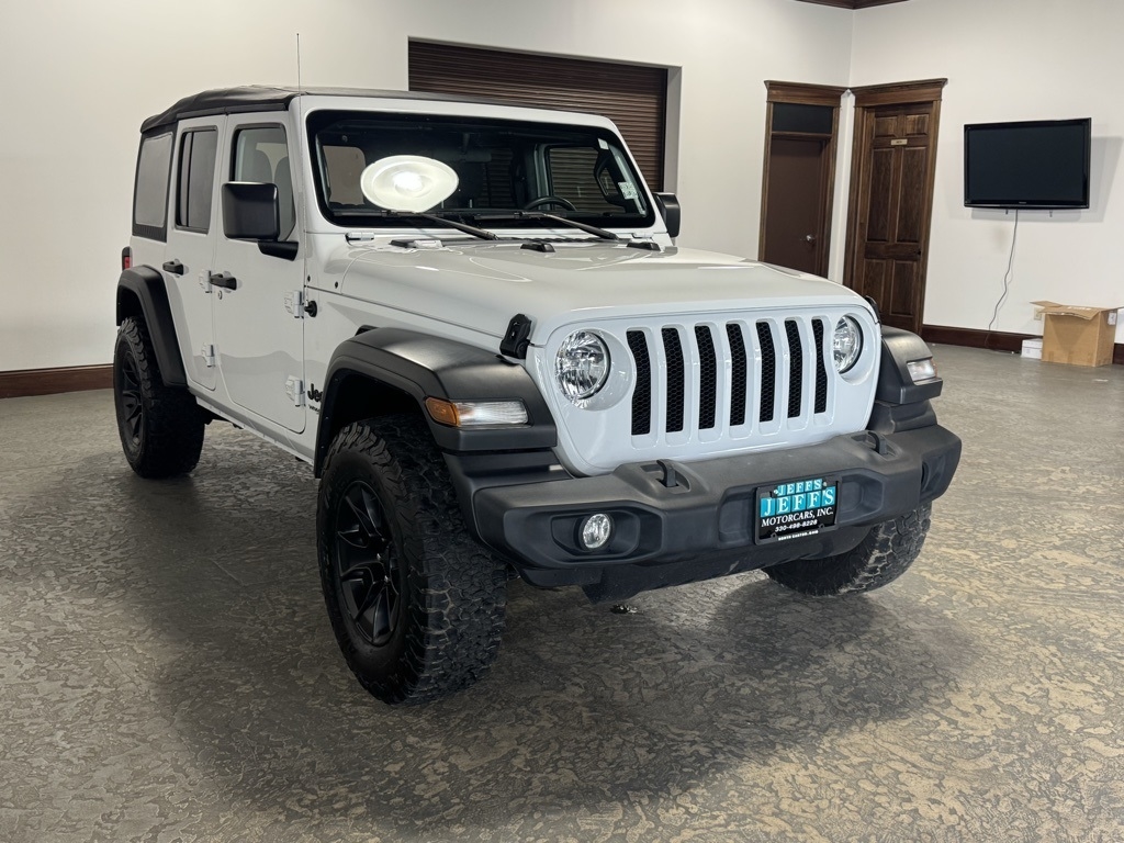 Jeep Wrangler Unlimited Sport 2022