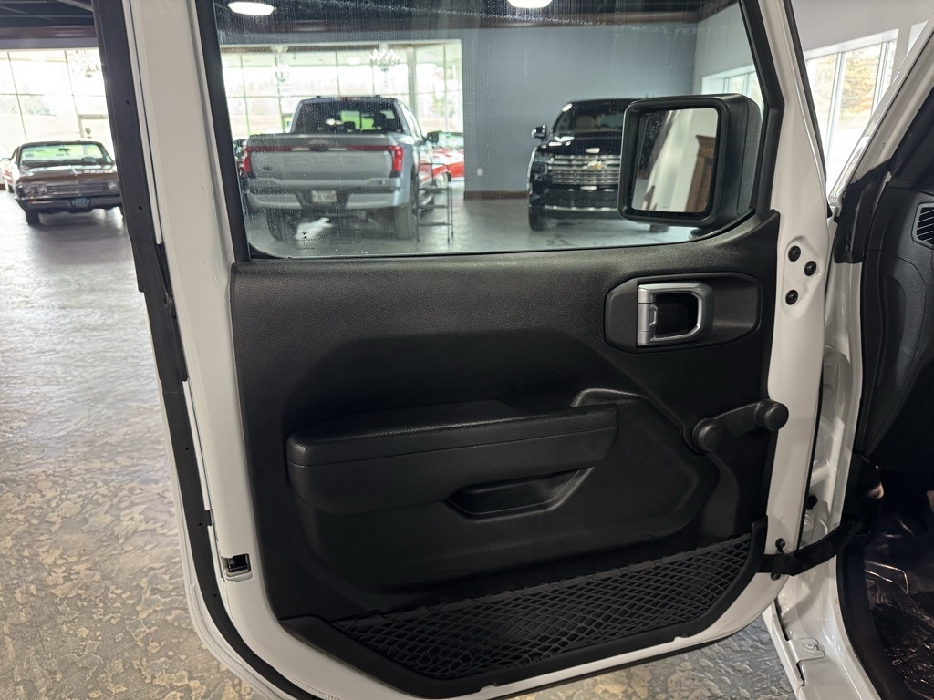 Jeep Wrangler Unlimited Sport 2022