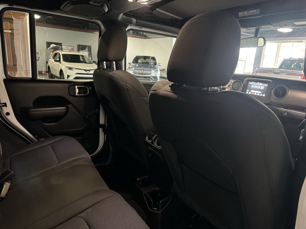 Jeep Wrangler Unlimited Sport 2022