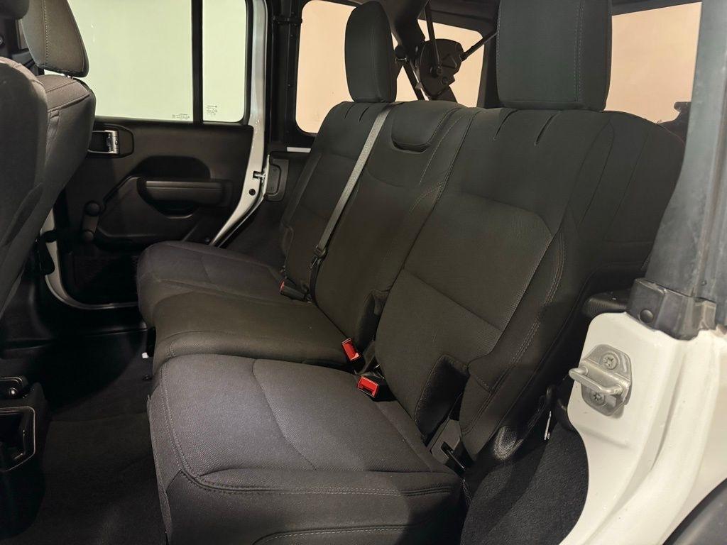 Jeep Wrangler Unlimited Sport 2022