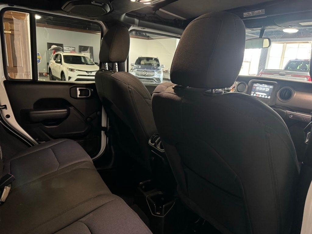 Jeep Wrangler Unlimited Sport 2022