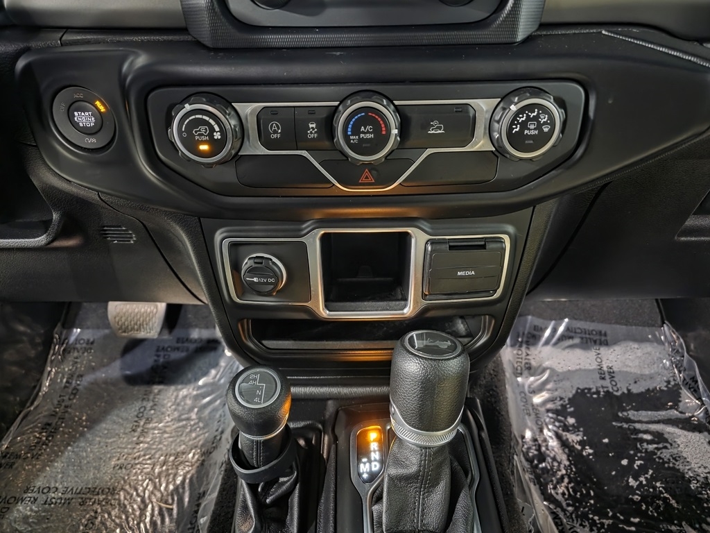 Jeep Wrangler Unlimited Sport 2021