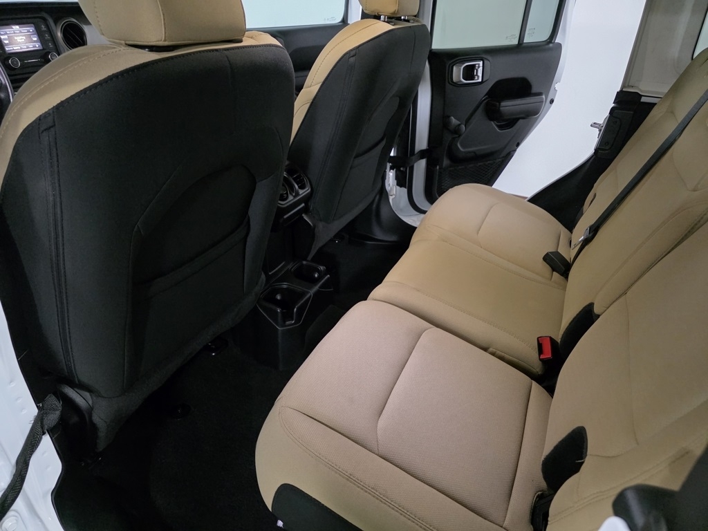 Jeep Wrangler Unlimited Sport 2021