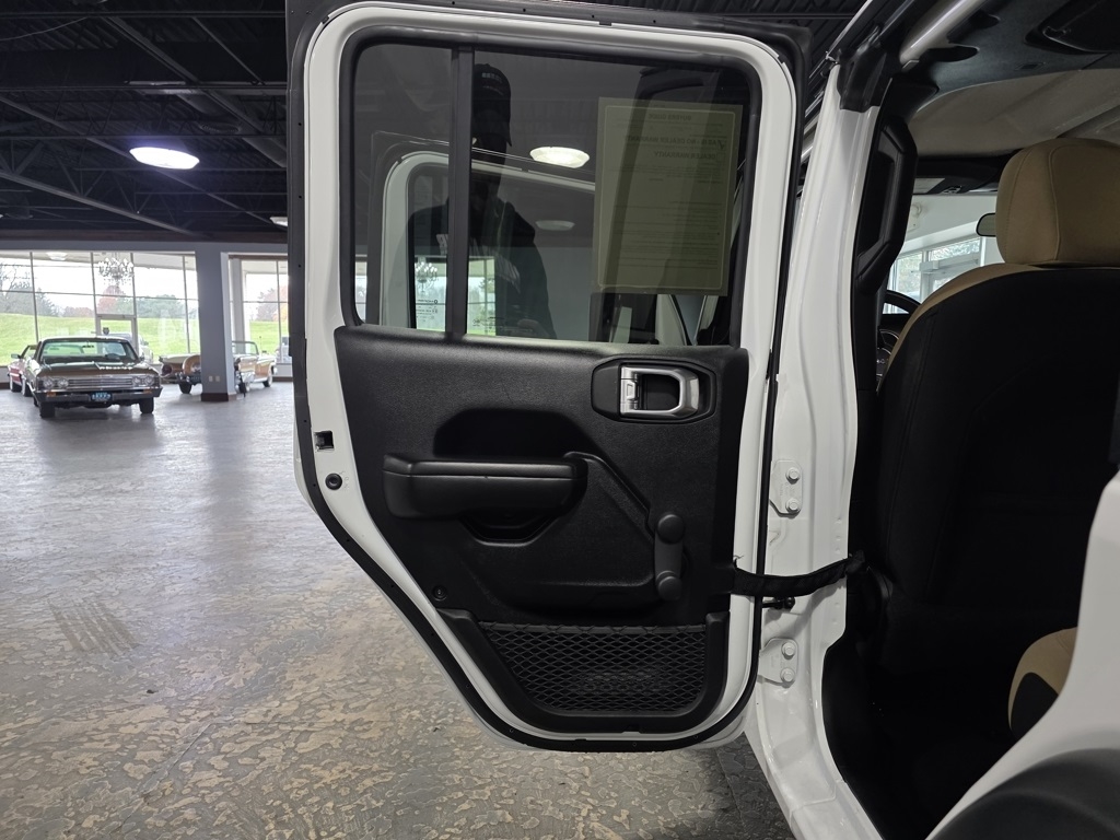 Jeep Wrangler Unlimited Sport 2021