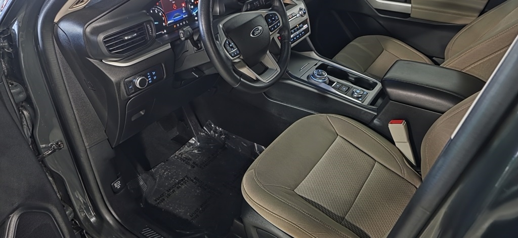 Ford Explorer XLT AWD 2022 Ford Explorer XLT AWD 2022