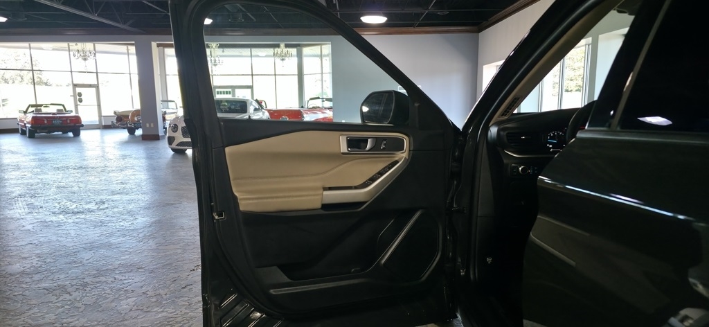 Ford Explorer XLT AWD 2022 Ford Explorer XLT AWD 2022