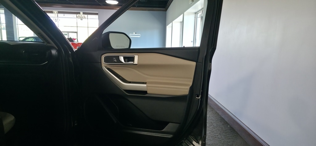 Ford Explorer XLT AWD 2022 Ford Explorer XLT AWD 2022