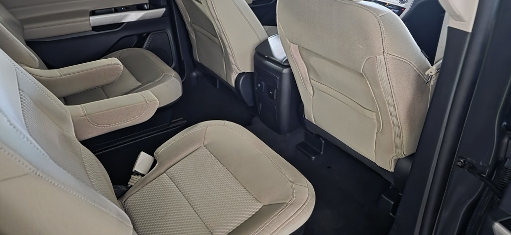 Ford Explorer XLT AWD 2022 Ford Explorer XLT AWD 2022