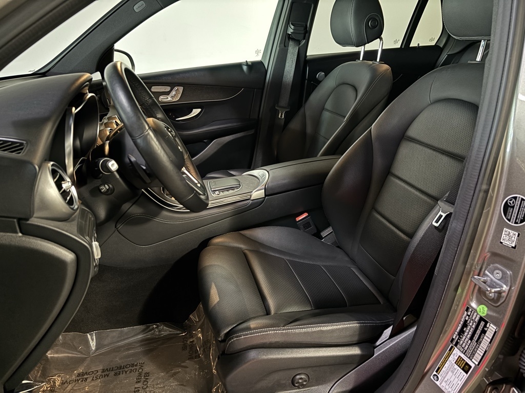 Mercedes-Benz GLC-Class GLC300 4MATIC 2020 Mercedes-Benz GLC-Class GLC300 4MATIC 2020