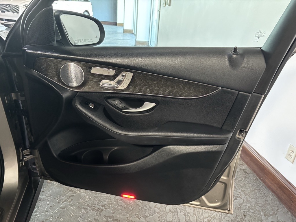 Mercedes-Benz GLC-Class GLC300 4MATIC 2020 Mercedes-Benz GLC-Class GLC300 4MATIC 2020