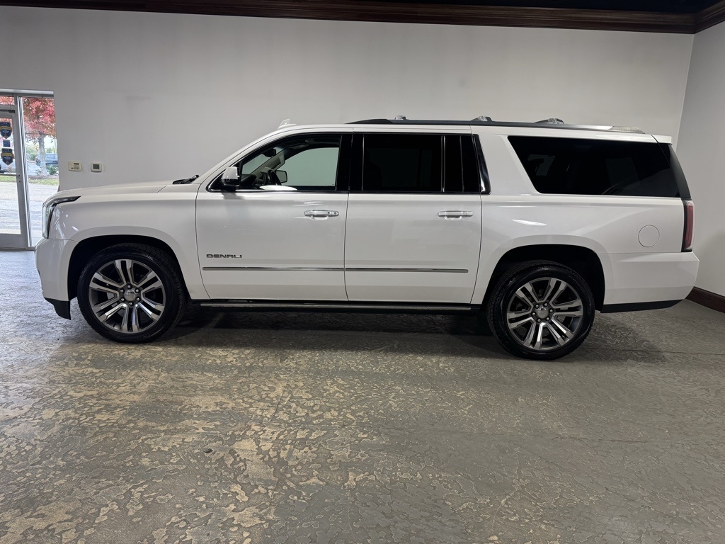 GMC Yukon XL Denali 4WD 2020